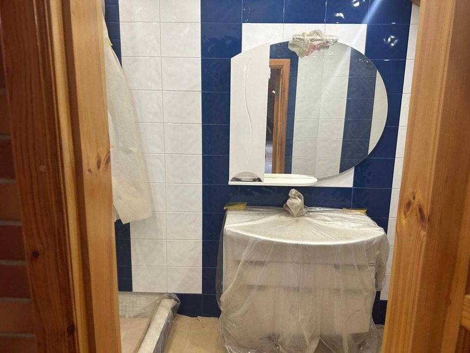 СРОЧНО!!! Продам коттедж в центре  города