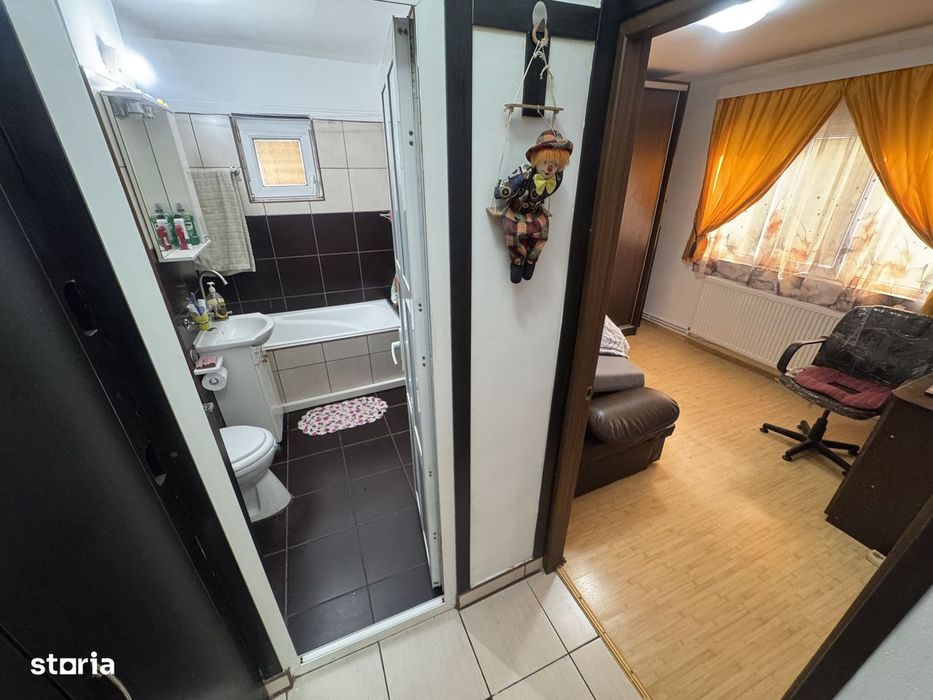 Apartament 2 camere zona Poarta 6 cu Centrala