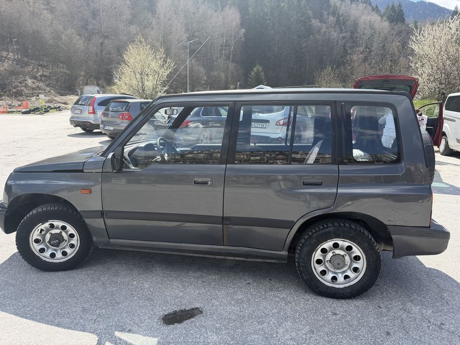 Продавам Suzuki Vitara
