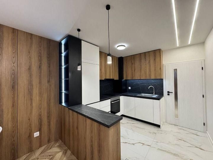 Модерен ТРИСТАЕН апартамент в кв.Христо Смирненски