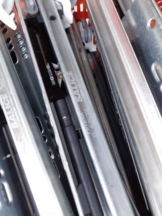 Ghid de extracție parțială Futura Smove Ghid lung zincat 450Mm SALICE