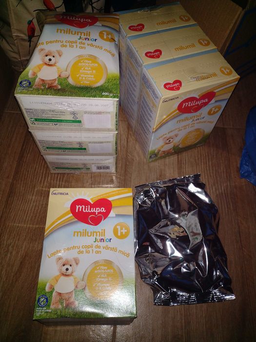 8 cutii Lapte praf de un an milupa milumil