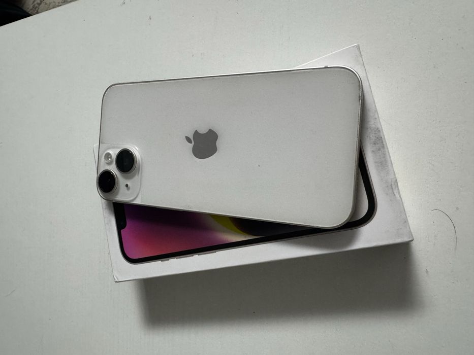 Продам Iphone 14