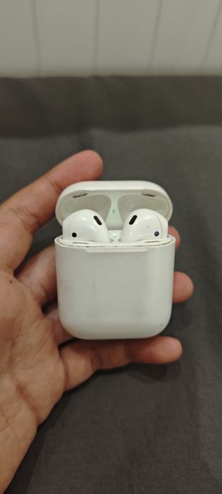 Продам оригинальные airpods