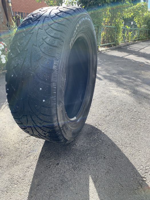Продам зимнюю резину R16