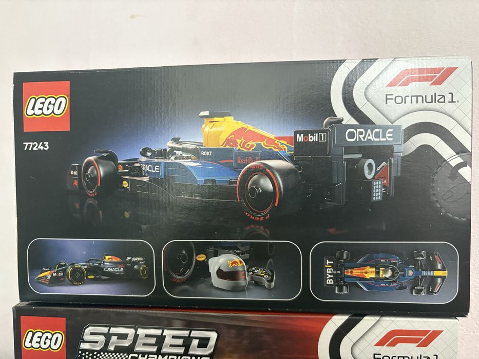 Лего болид Формула 1 Red Bull RB20