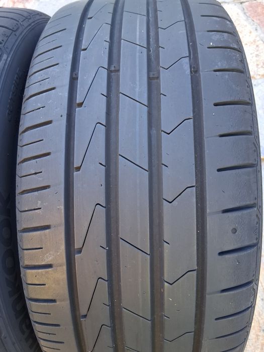 215 40 17 HANKOOK