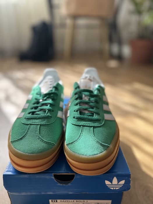 Кроссовки Adidas