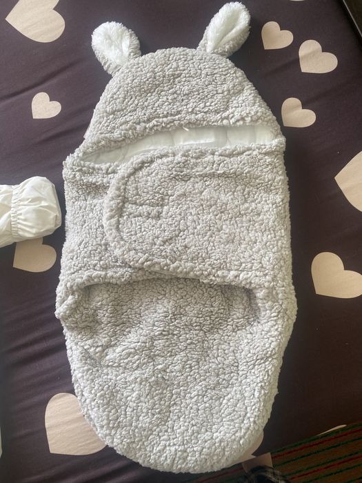 Продам комбинезоны конверт на выписку