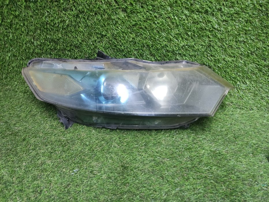 Фара Honda insight