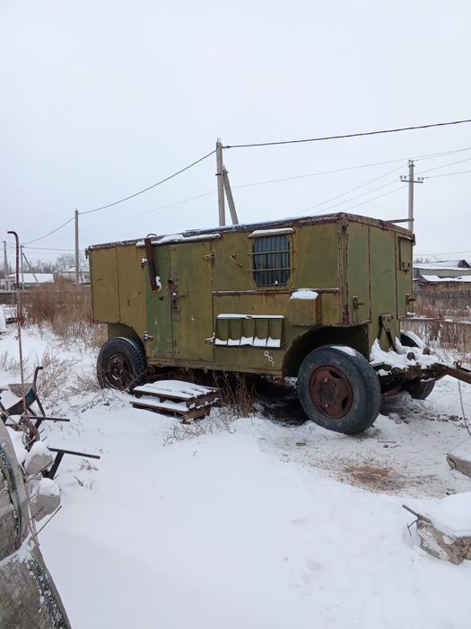 Трактор МТЗ 82 и вагончик