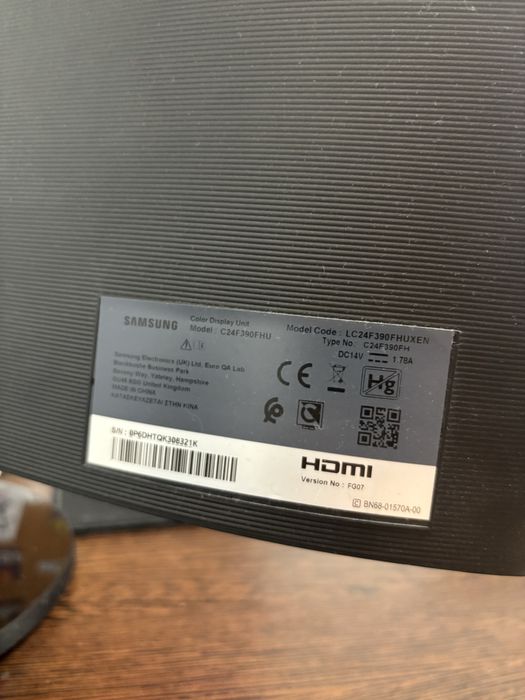 monitor curbat Samsung 24” Full HD 60hz