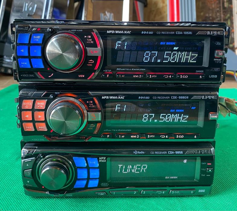 Cd playere auto Alpine old school