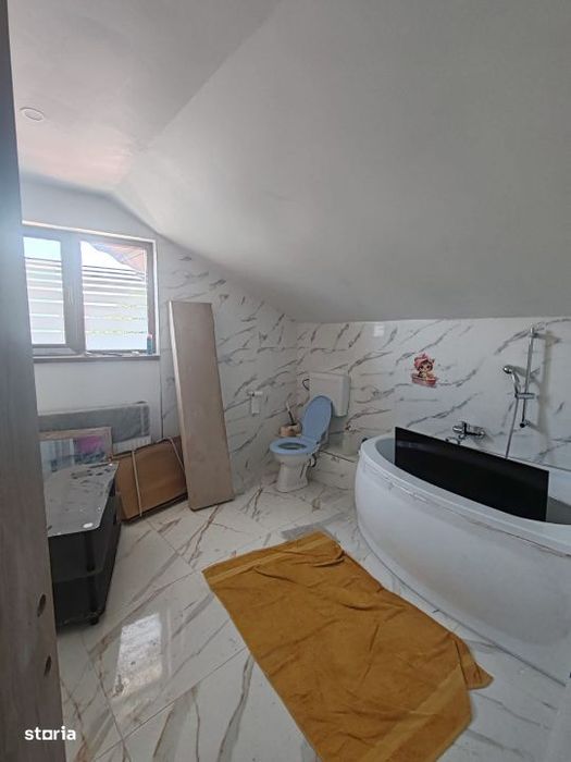 Casa 240 mp, mobilata si gata de locuit, zona Baia Sprie - Central