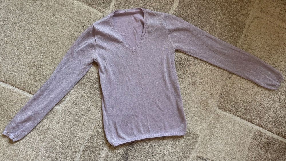 Лилава дамска блуза с лъскави нишки