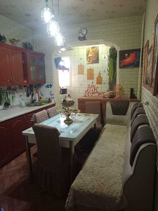 СРОЧНО!Продается Квартира 4-х комнатная Паркентский ,Паркентский Базар