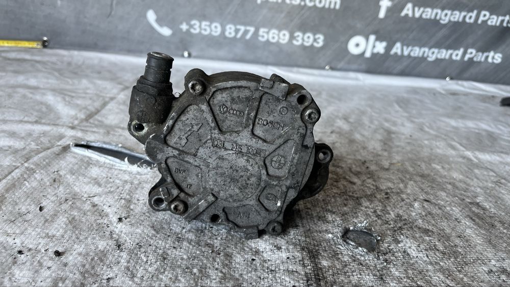 Volkswagen Golf 6 2.0 TDi вакуум помпа