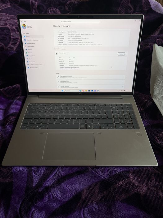 Laptop HP ProBook 465G11 de 16 inci