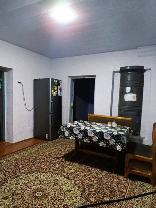 Срочно ер уй сотилади