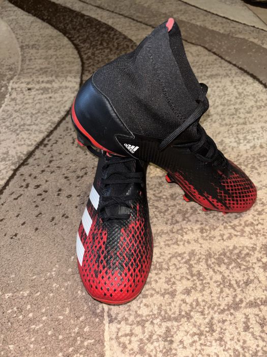 Adidas Predator бутонки – почти нови, носени 2 пъти
