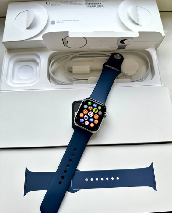 Iwatch se silver