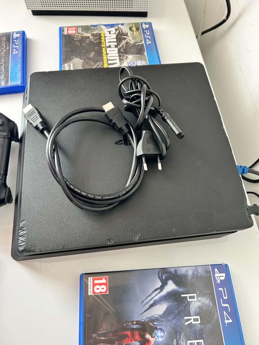 PlayStation 4 slim 1 Terra