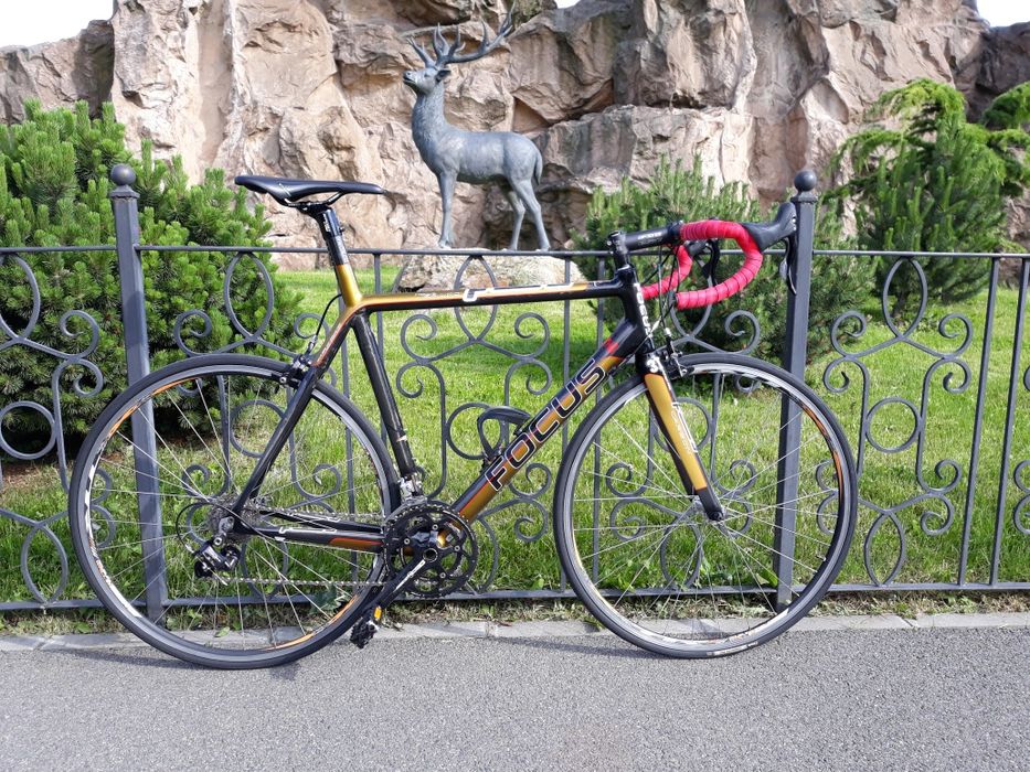 Bicicleta cursiera Focus Izalco 3T Funda  PRO Carbon L XL 58 cm