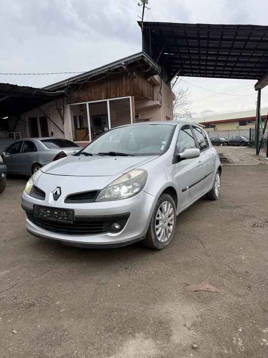 Рено Клио 1.2 бензин 101кс 2009г НА ЧАСТИ