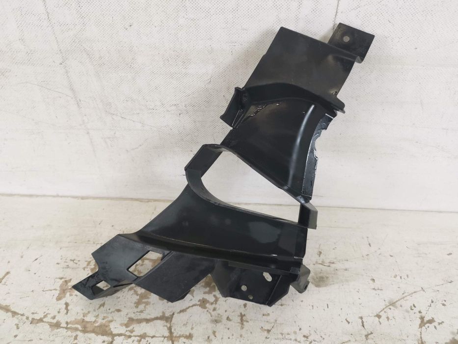 Ляв носач на предна броня / Lqv nosach na predna bronya Land Rover Ran