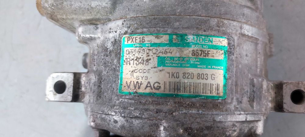 Compresor clima volkswagen vw golf 5 hatchback BKC cod 1K0820803G