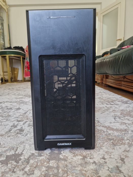 Корпус GameMax + кулер ID-COOLING в подарок