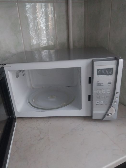 Микроволновка Daewoo