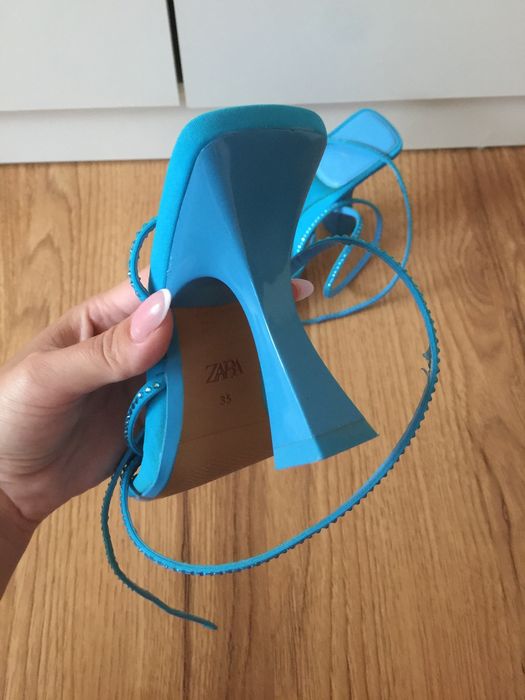 Zara сандали на ток