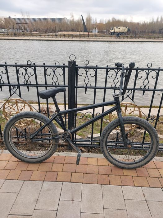 Продам BMX KINK launch-2023