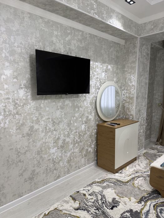 Сдается 2 х комнатная квартира на 4 этаже Азимед 350 $