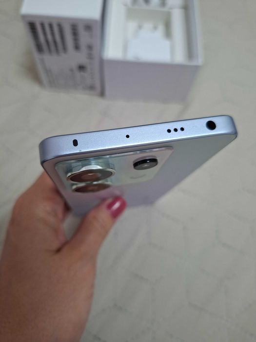 Телефон Redmi Note 13 pro