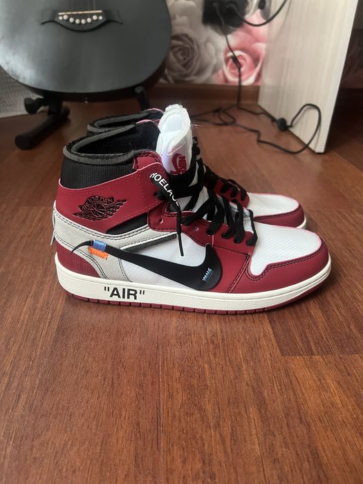Nike Air Jordan 1 x Off White