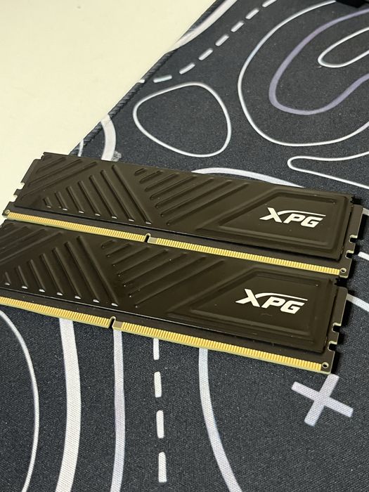 ОЗУ XPG 3200Mhz (2x8) 16GB DDR4
