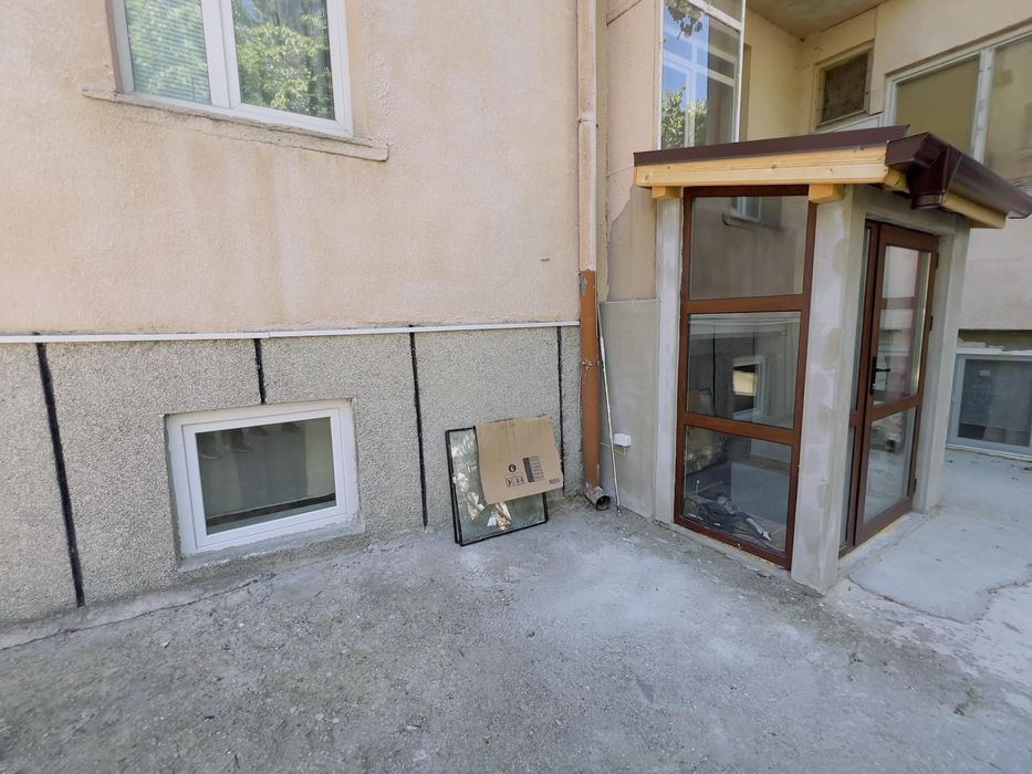 Продава се Многостаен апартамент в с. Горни Богров, Област София-град - 120 кв.м за 2459 €/кв.м - Снимка #1