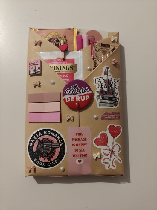 Blind Date With a Book - Pachet surpriză pentru iubitorii de lectură