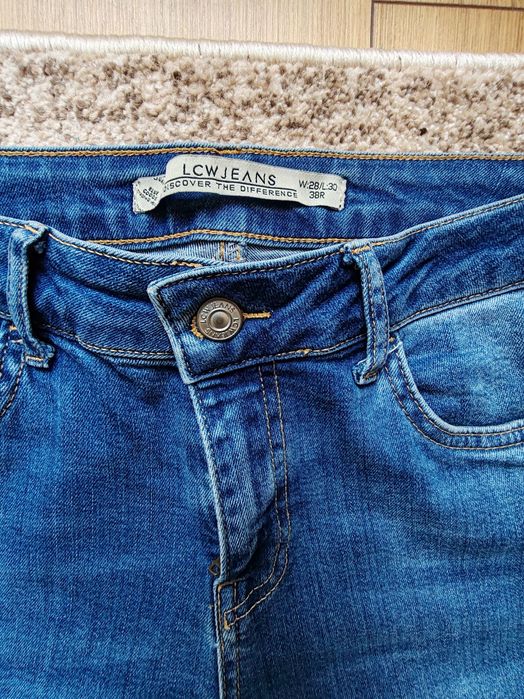 Blugi dama LC Waikiki, colanti sport