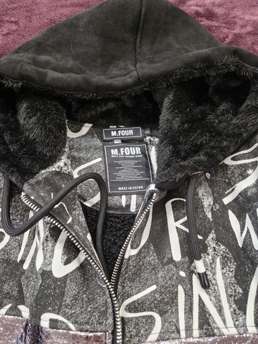 Куртка зимняя. Новая