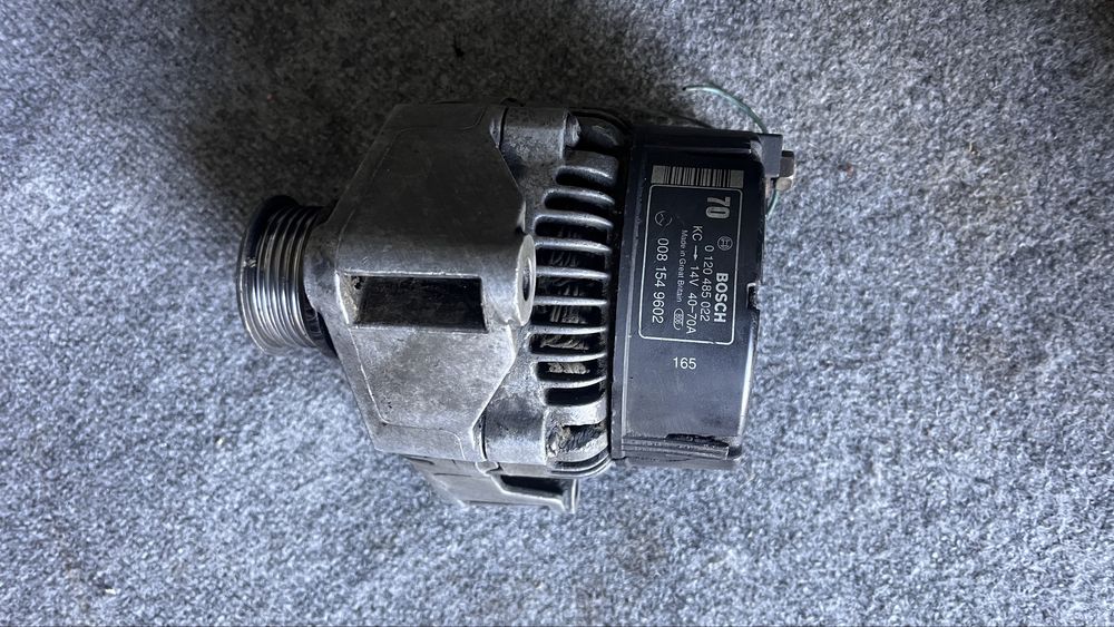 Мерседес 124.190 генератор Bosсh