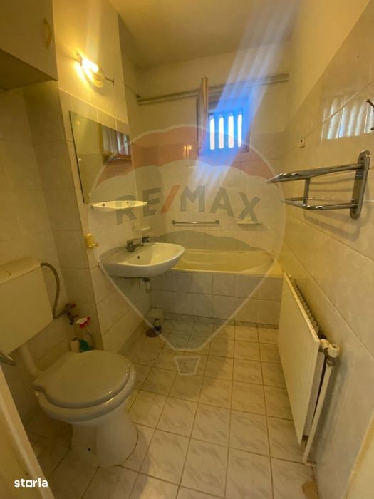 Apartament cu 2 camere de vânzare în Medias et 2 zona centrala