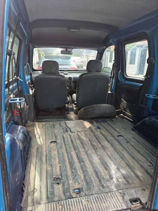 Transport marfa cu Renault kangoo in București și Ilfov