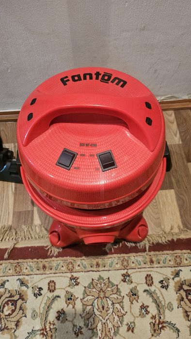 Пылесос водяной Фантом