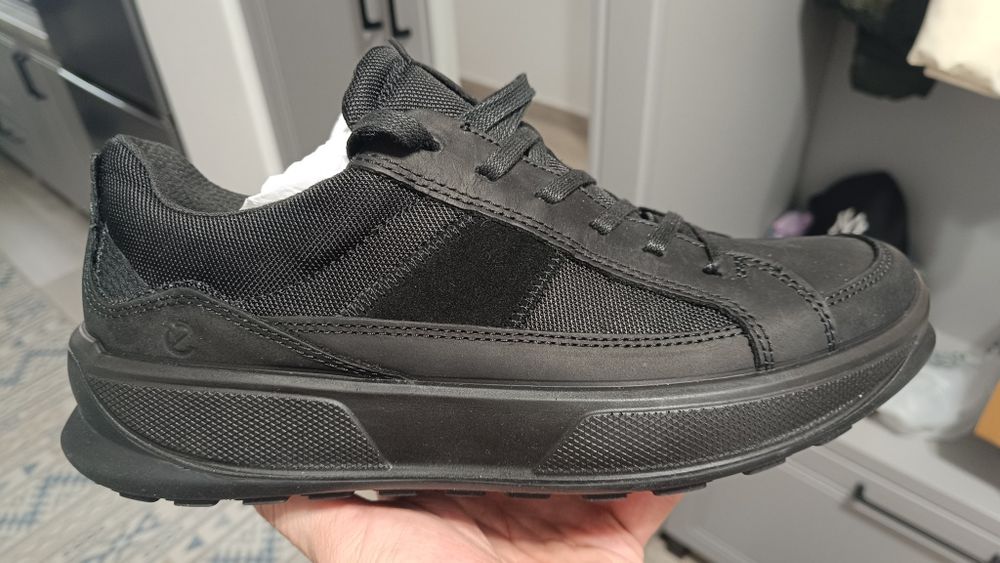 Pantofi ECCO piele 43 noi