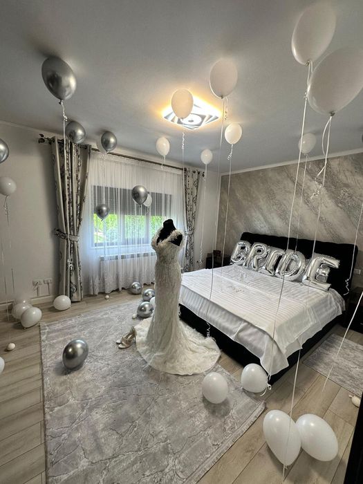 Vând rochie de mireasa ,impecabila .