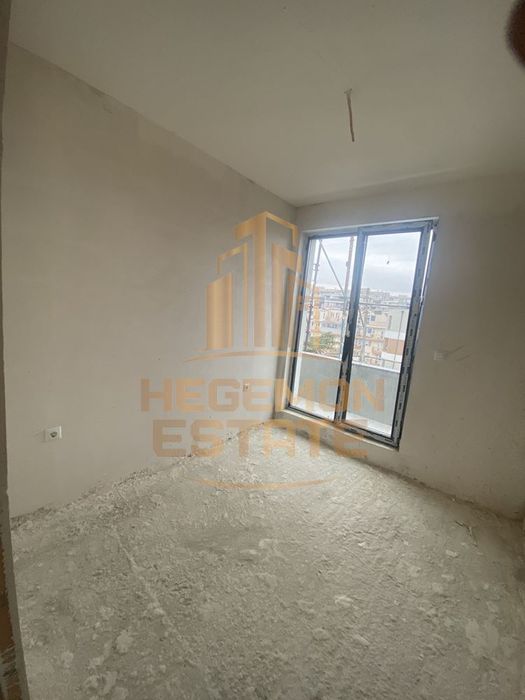 Продава се Тристаен апартамент в Варна, Погреби - 100 кв.м за 1500 €/кв.м - Снимка #9