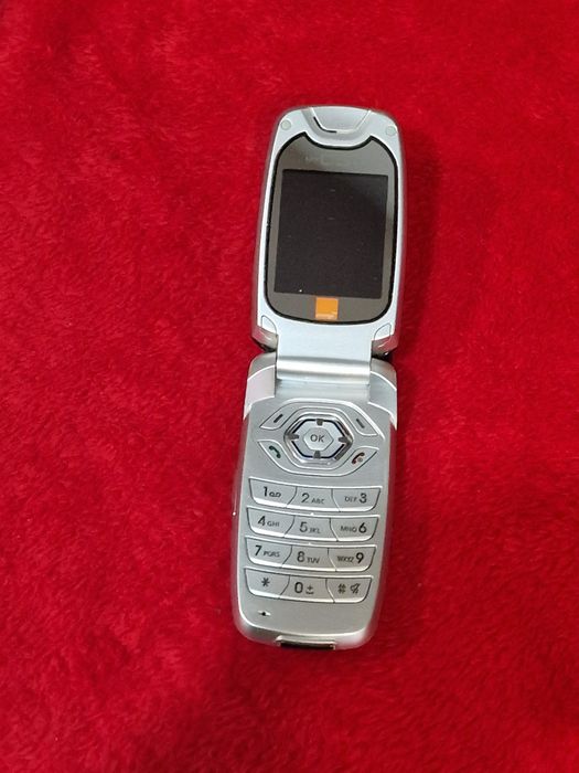 Sagem.  Cel mai mic telefon- Blocat Orange